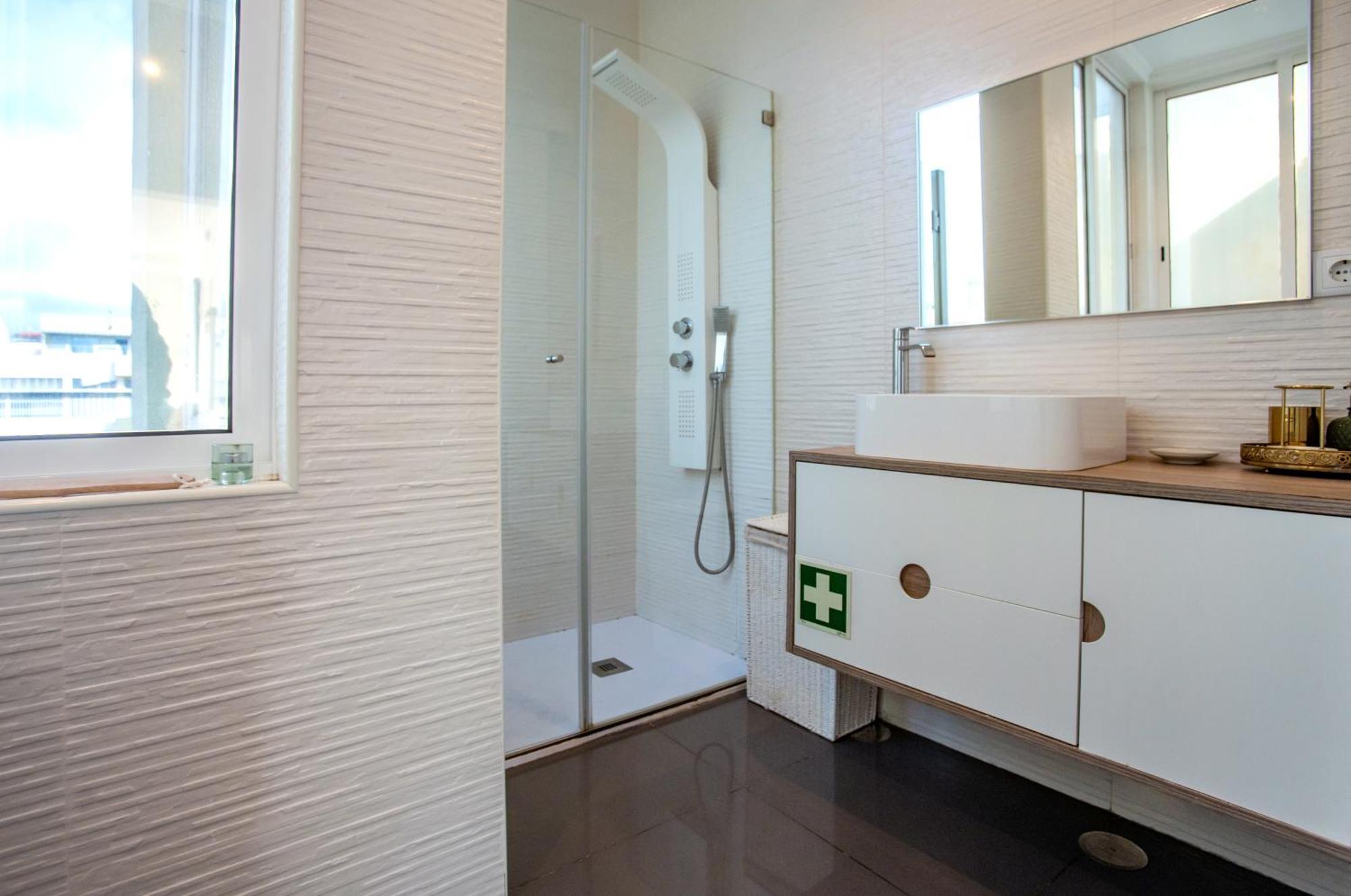 Bright Apartment In Lizbona Zewnętrze zdjęcie